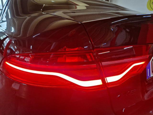 JAGUAR XE 2000 D 204 CV AUT. R-DYNAMIC BLACK EDIT.KM. 13.900