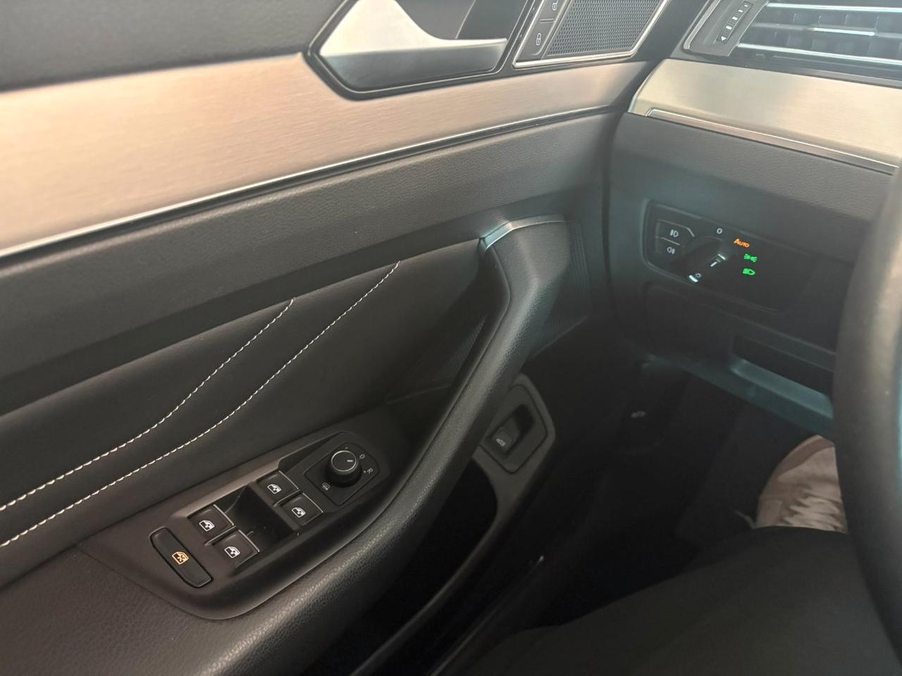 Volkswagen Passat Variant 2.0 tdi Executive 150cv dsg
