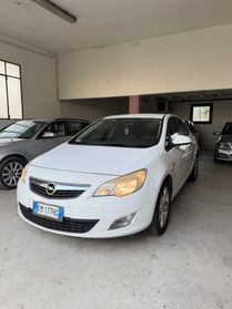 Opel Astra 1.7 CDTI 110CV 5 porte Elective
