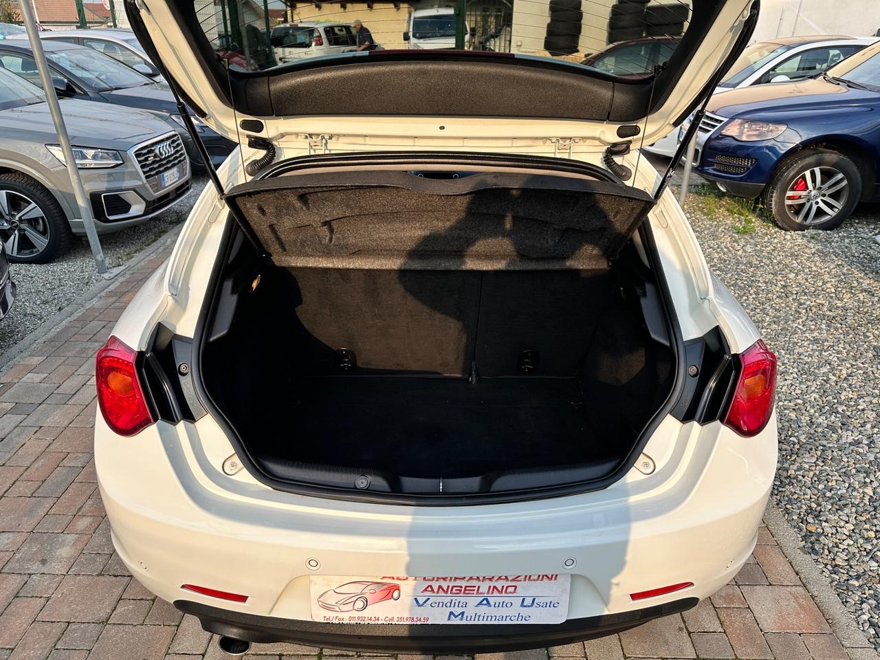 Alfa Romeo Giulietta 1.6 JTDm-2 105 CV Exclusive