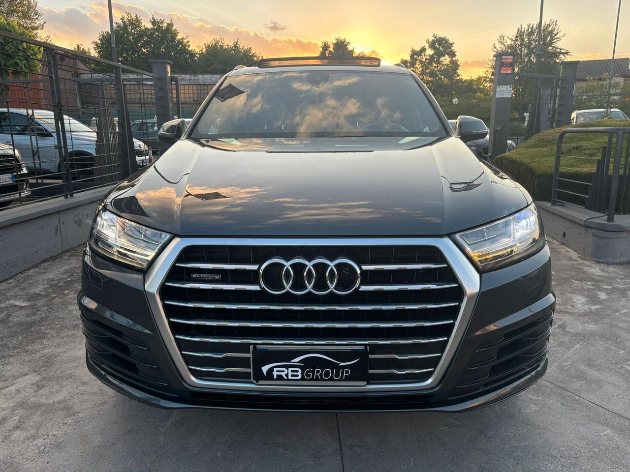 Audi Q7 3.0 TDI 272 CV quattro tiptronic "S LINE PLUS" 7 POSTI