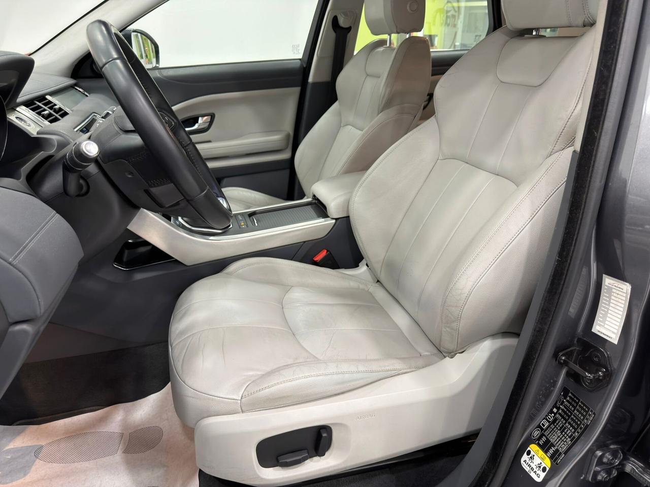 Land Rover Evoque 2.0 TD4 150 CV 5p. SE