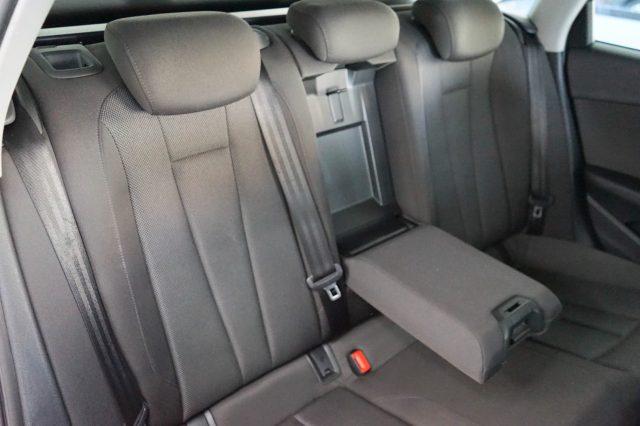 AUDI A4 Avant 35 TDI/163 CV S tronic Business