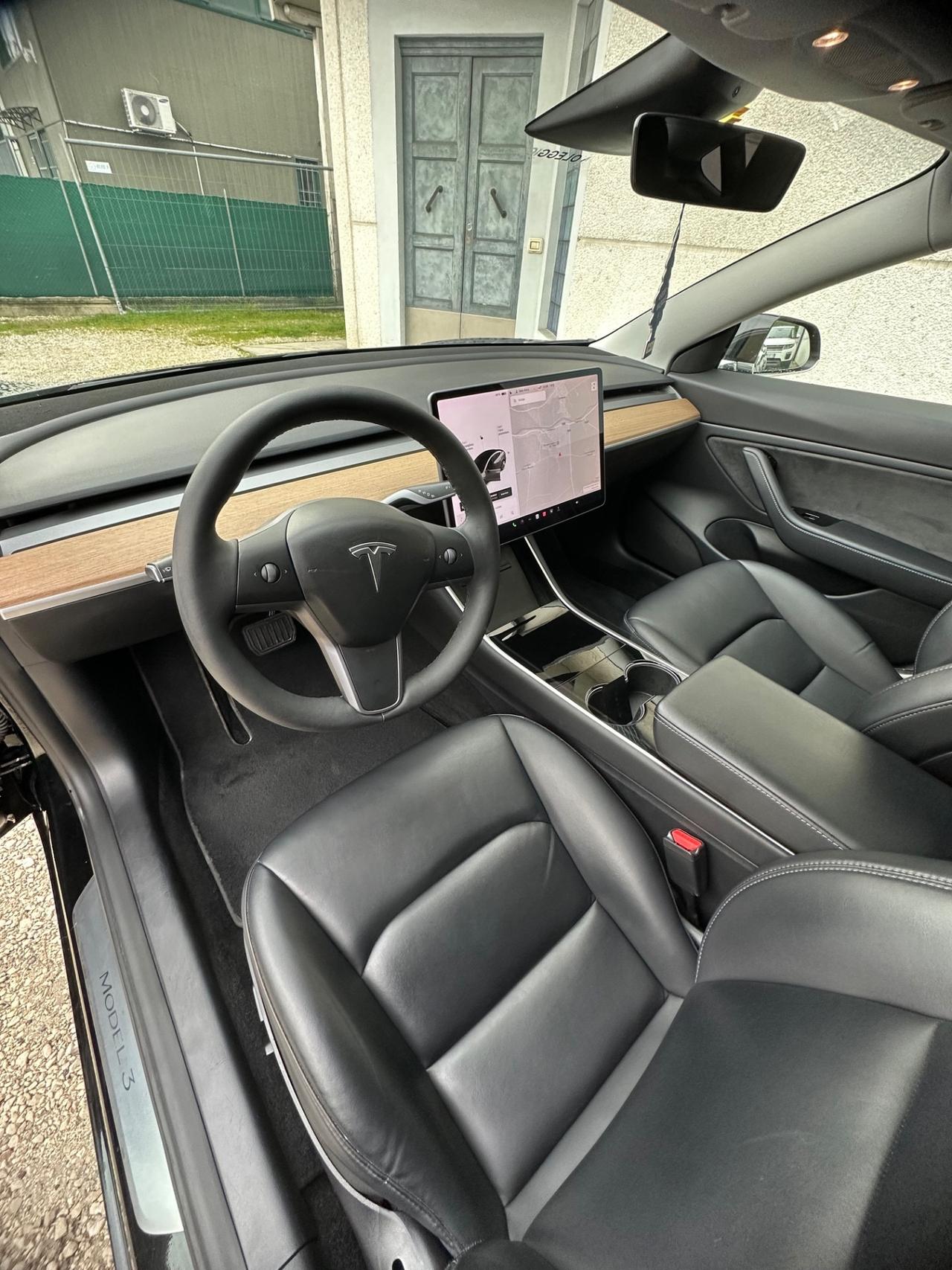 Tesla Model 3 Long Range Dual Motor AWD