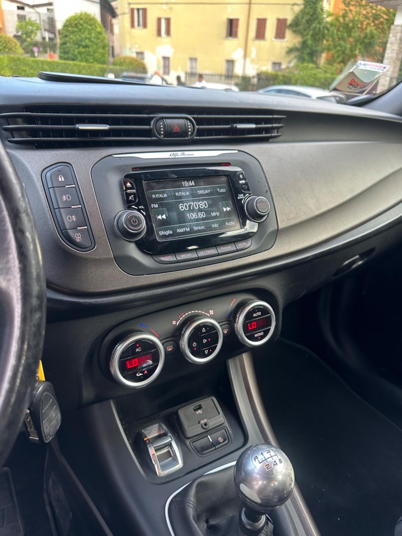 Alfa Romeo GIULIETTA 1.6 JTDm-2 105 CV KMCERT GARANZ UNICOPR