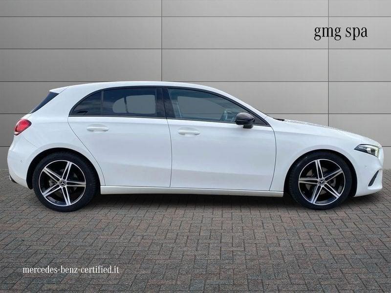 Mercedes-Benz Classe A A 200 d Sport Night edition auto