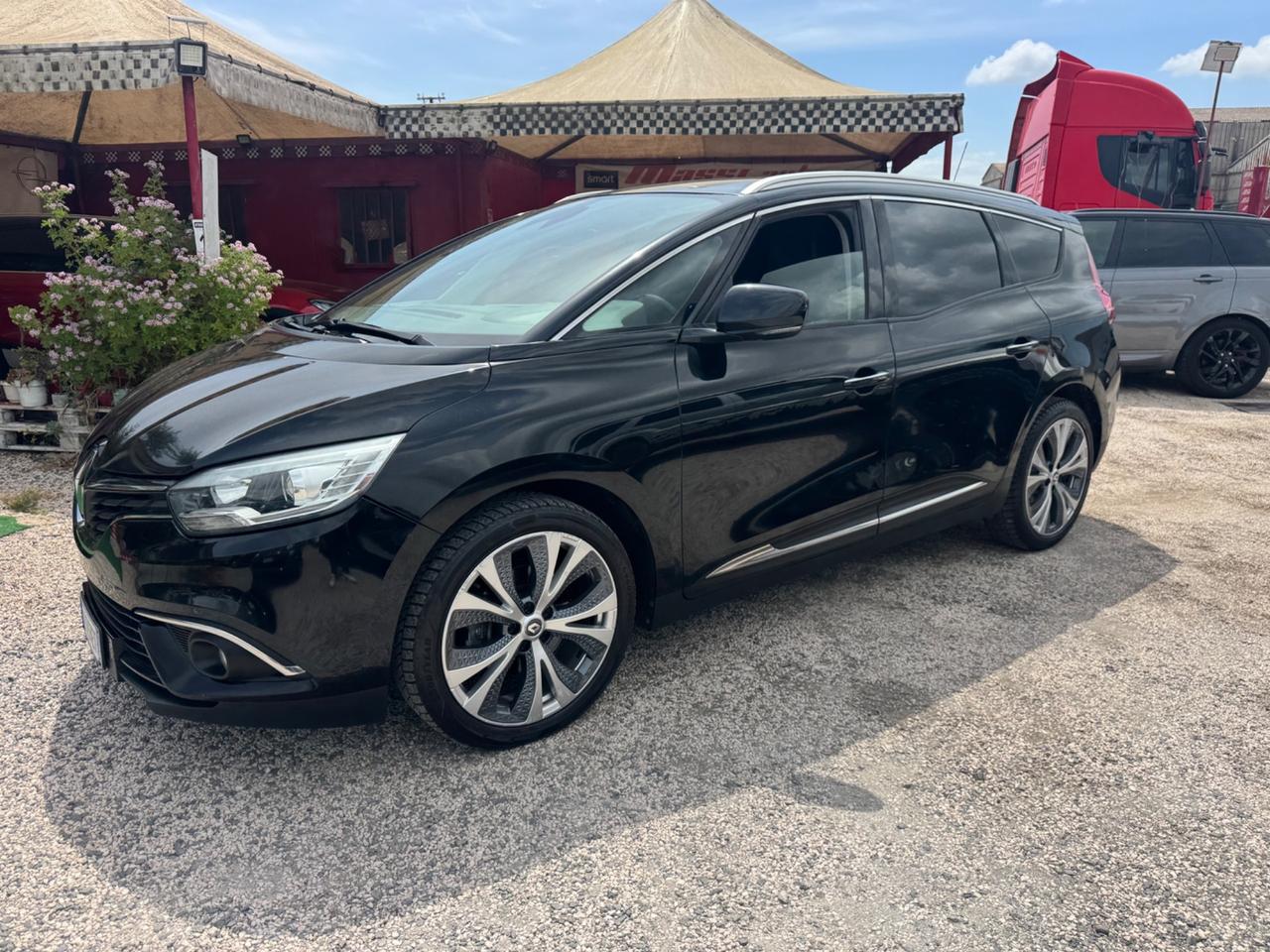 Renault Grand Scenic dCi 8V 110 CV EDC 7 POSTI