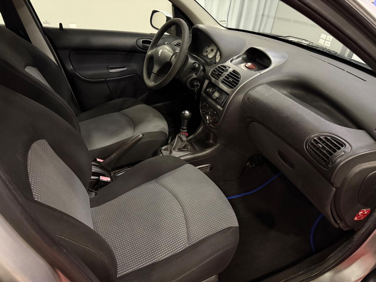 Peugeot 206 1.1 SW S