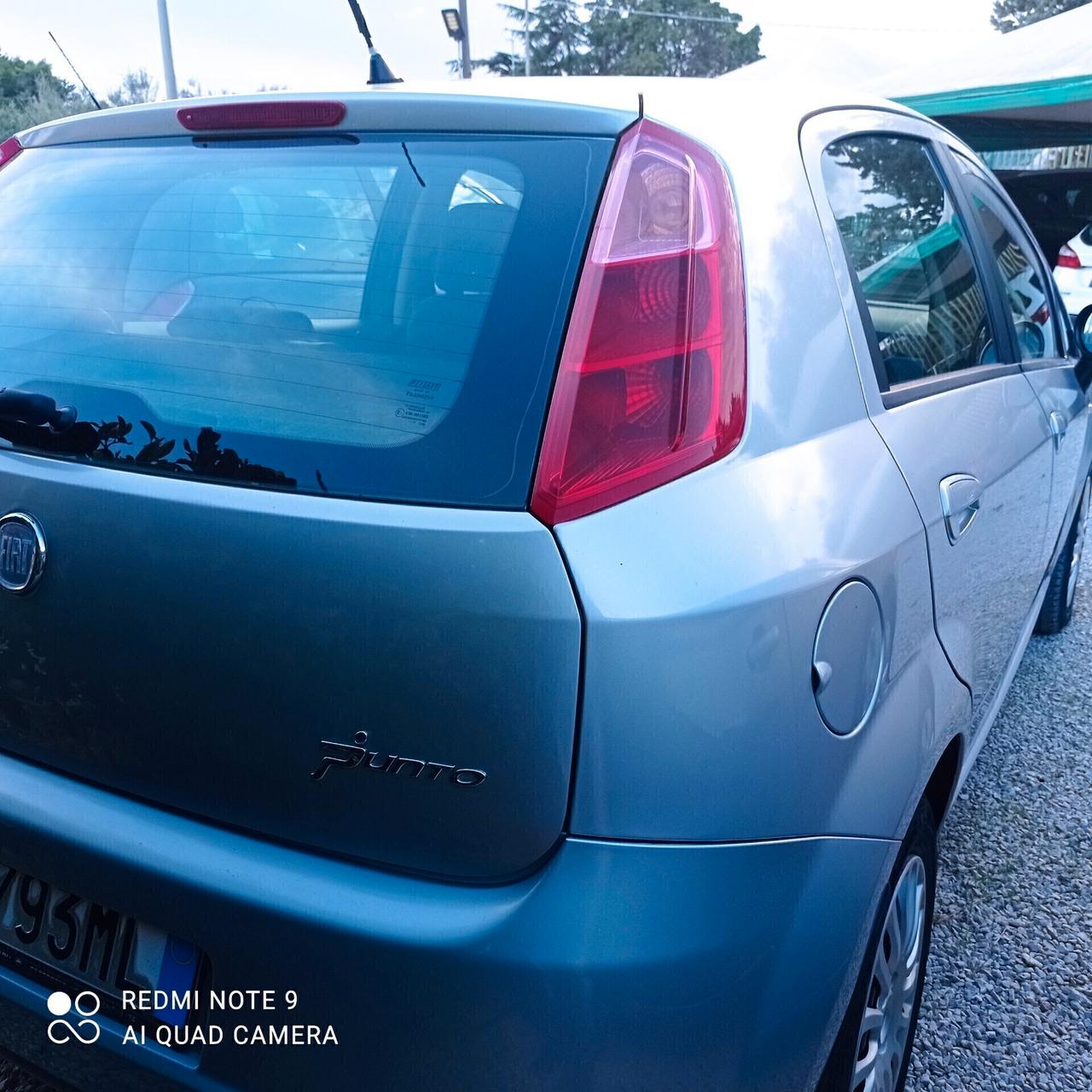 Fiat Grande Punto 1.4 GPL 5p. Actual Van 4pti