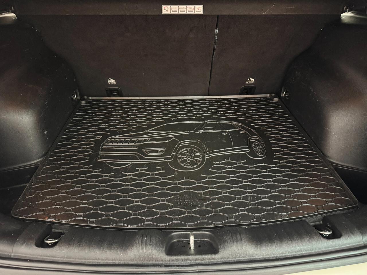 Jeep Compass Longitude / 1.6 Multijet 120cv / 2018