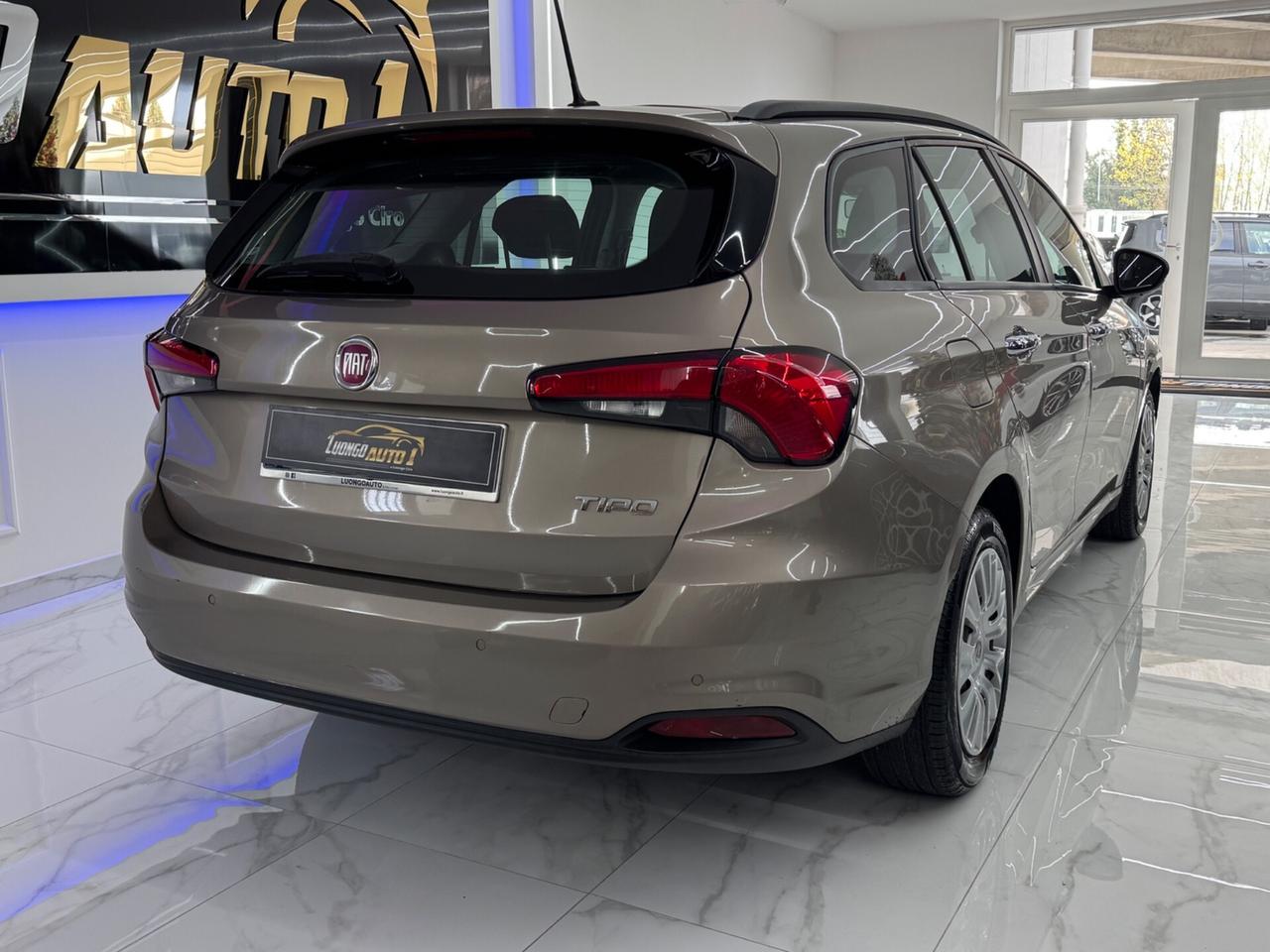 Fiat Tipo 1.6 Mjt SW Lounge Automatica