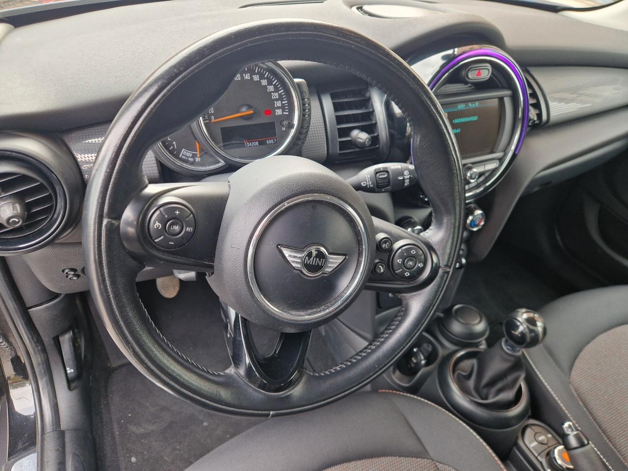 Mini Cooper D 1.5 136cv 5porte *FRIZIONE NUOVA*