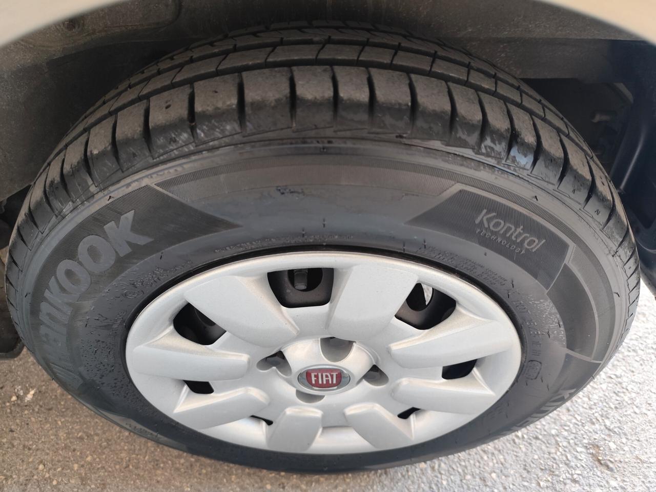 Fiat Panda 1.2 BENZINA 60CV 5 POSTI PERFETTA