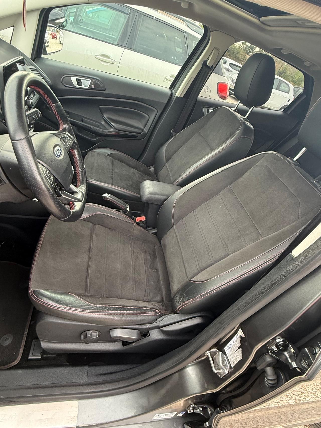 Ford EcoSport 1.5 TDCi 125 CV Start&Stop AWD ST-Line