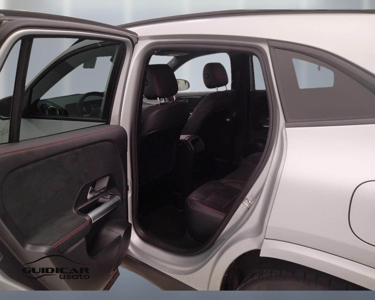 Mercedes-Benz GLA-H247 2023 - GLA 180 d AMG Line Advanced Plus auto