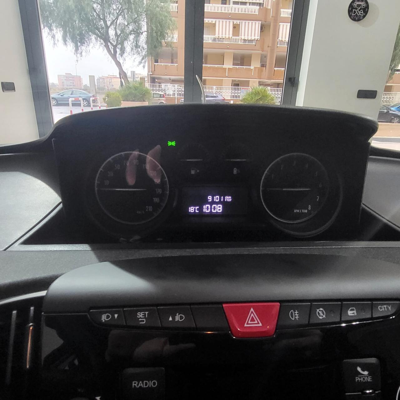 Lancia Ypsilon 1.0 FireFly 5 porte S&S Hybrid Ecochic A. Ferretti