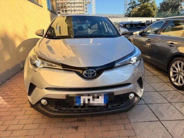 TOYOTA C-HR 1.8 Hybrid E-CVT Active