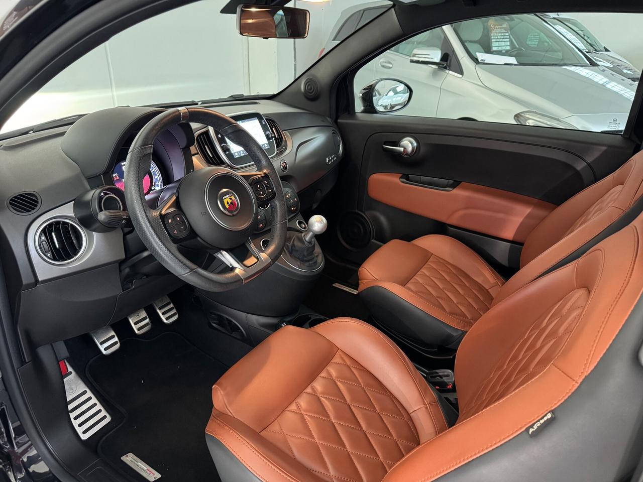 Abarth 595 1.4 Turbo T-Jet 165 CV Turismo