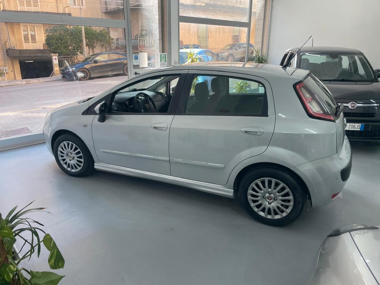 Fiat Punto Evo 1.3 Mjt 75 CV 5 porte Dynamic