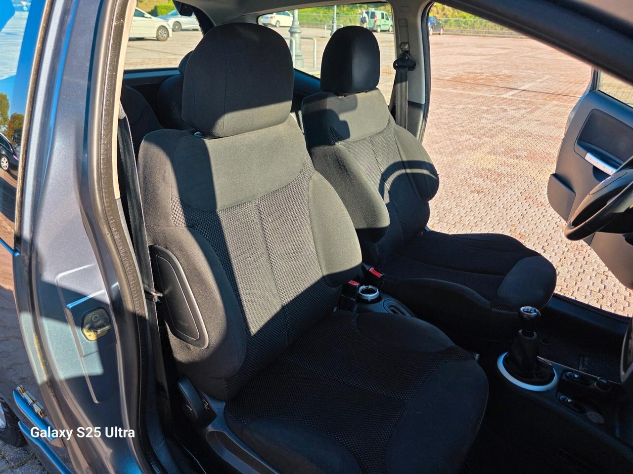 Citroen C2 1.4 HDi 70CV VTR