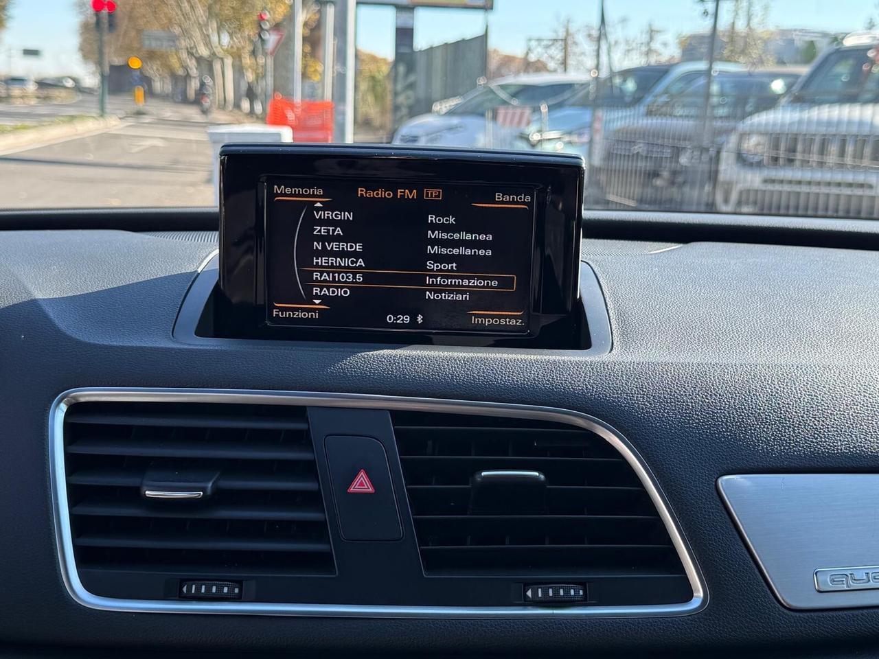 Audi Q3 2.0 TDI S line edition 140cv C manuale