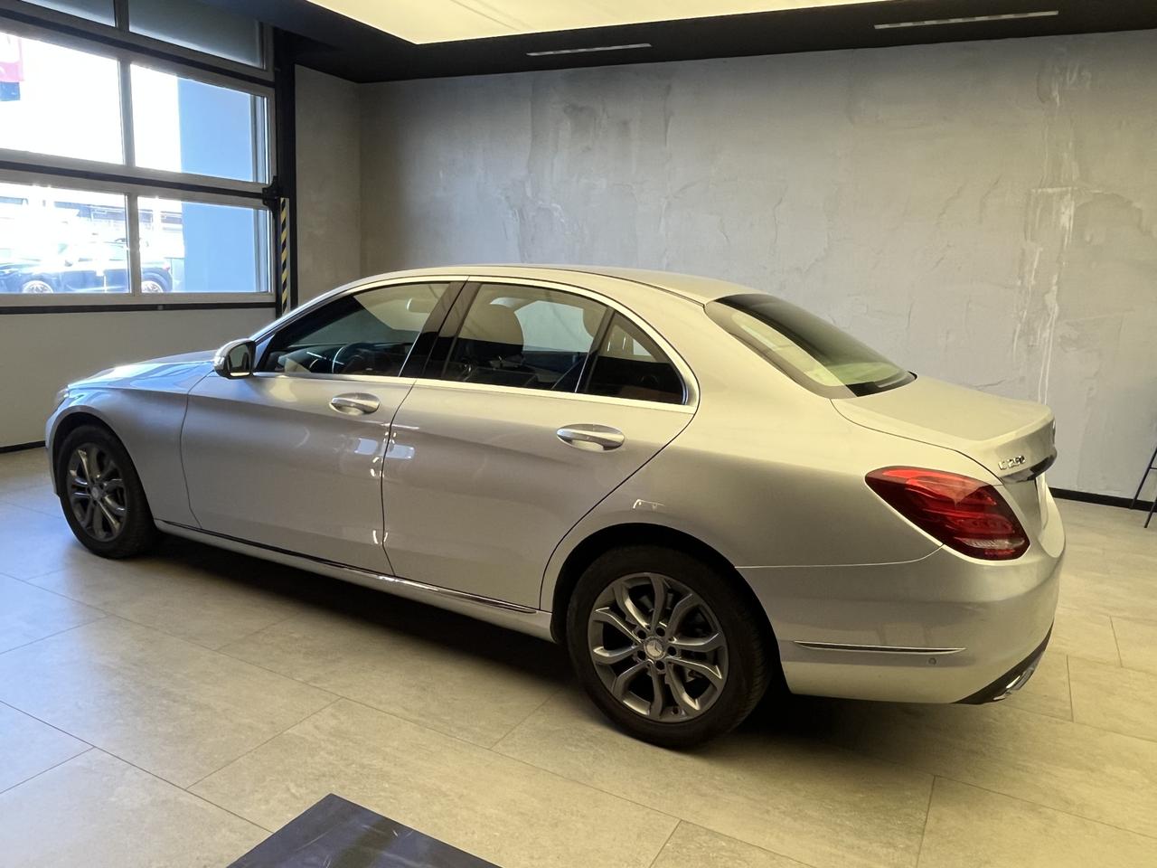 Mercedes-Benz Classe C-W205 2014 Berlina - C 250 d (bt) Sport 4matic auto