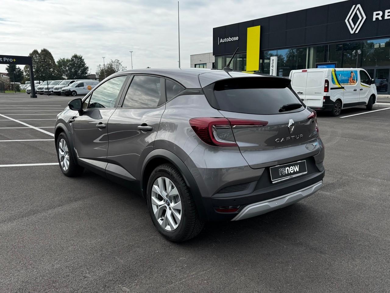 Renault Captur Hybrid E-Tech 145 CV Zen