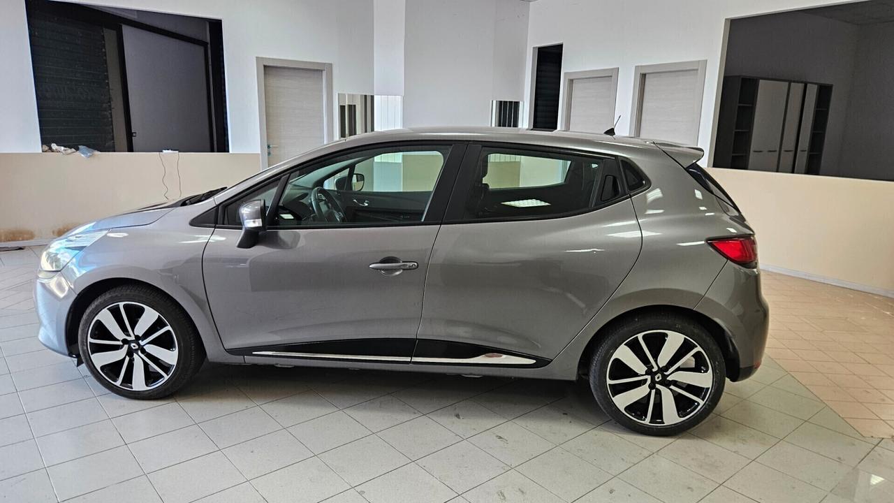 Renault Clio 1.5 dCi 8V 75CV 5 porte Costume National