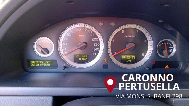 VOLVO XC90 D5 AWD Geartronic Executive 7 posti/gancio traino