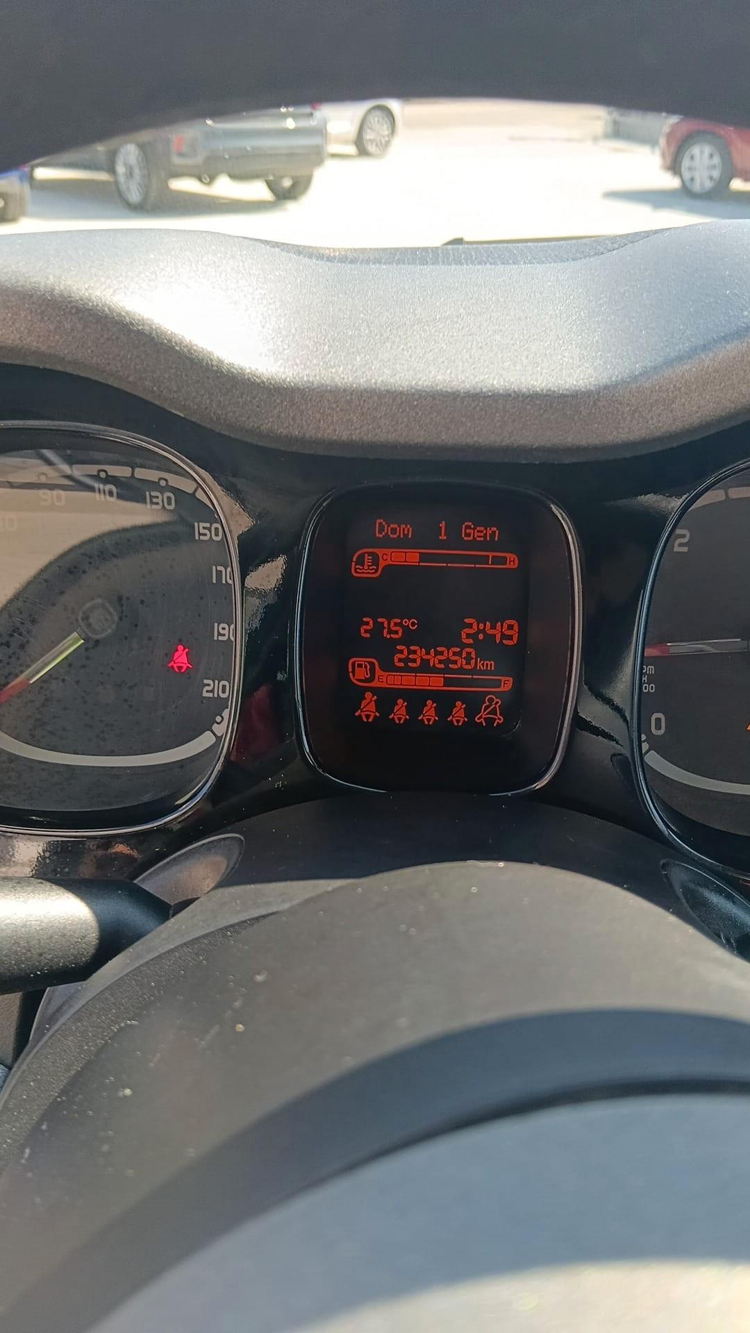 Fiat Panda 1.3 MJT 16V DPF 4x4 Climbing