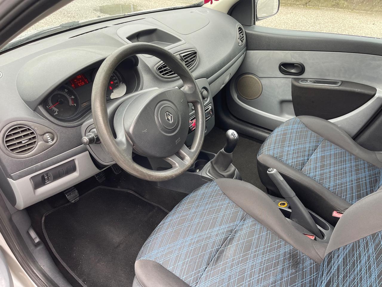 Renault Clio 1.2 NEOPATENTATI