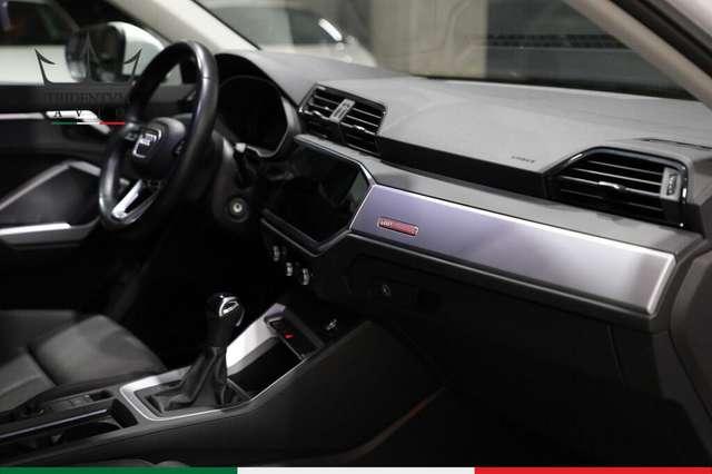Audi Q3 Sportback 35 2.0 tdi s-tronic