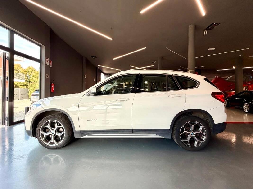 BMW X1 Sdrive18d xLine auto
