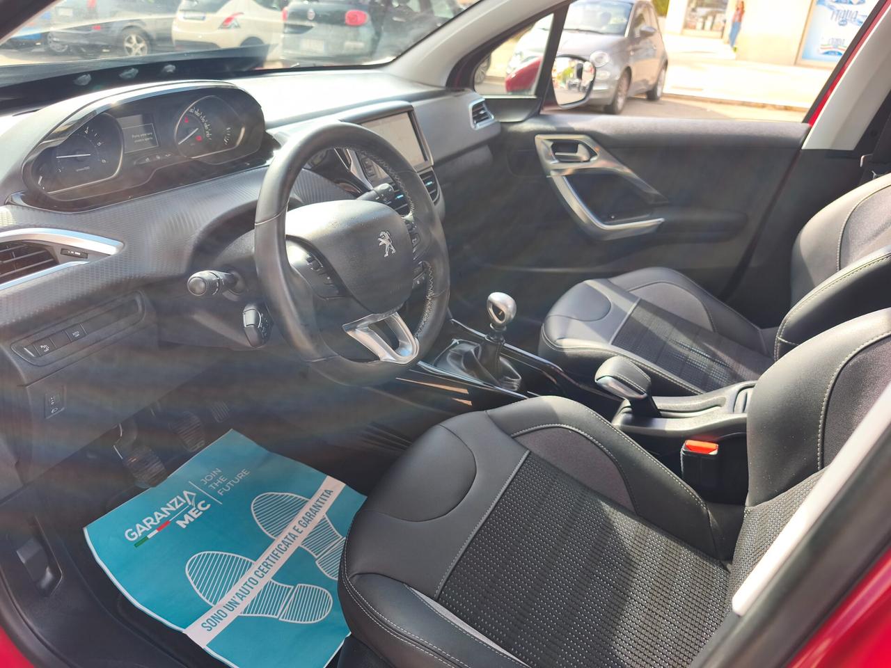 Peugeot 2008 BlueHDi 120 S&S Allure