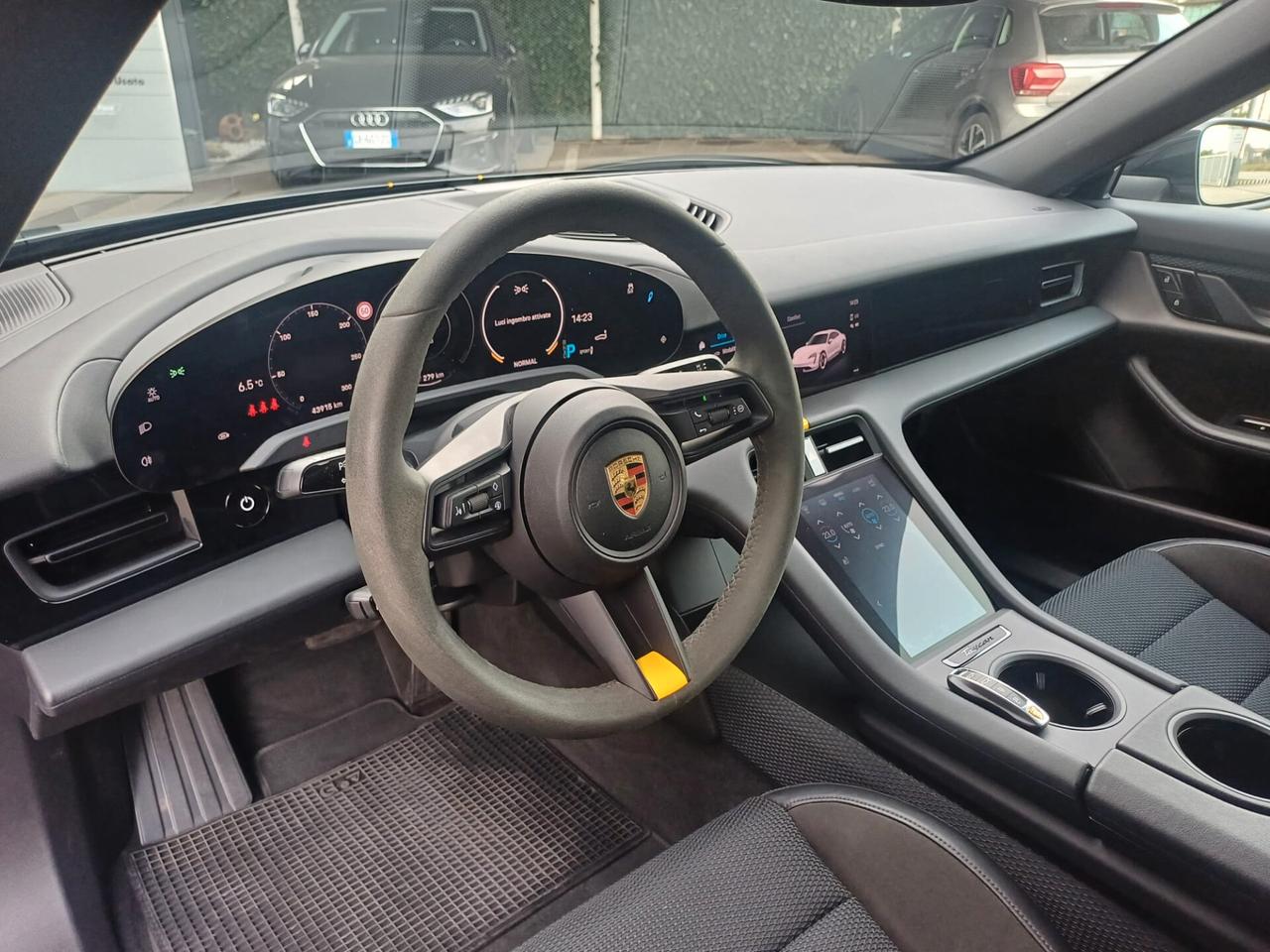 Porsche Taycan Porsche Taycan Performance plus 476 cv