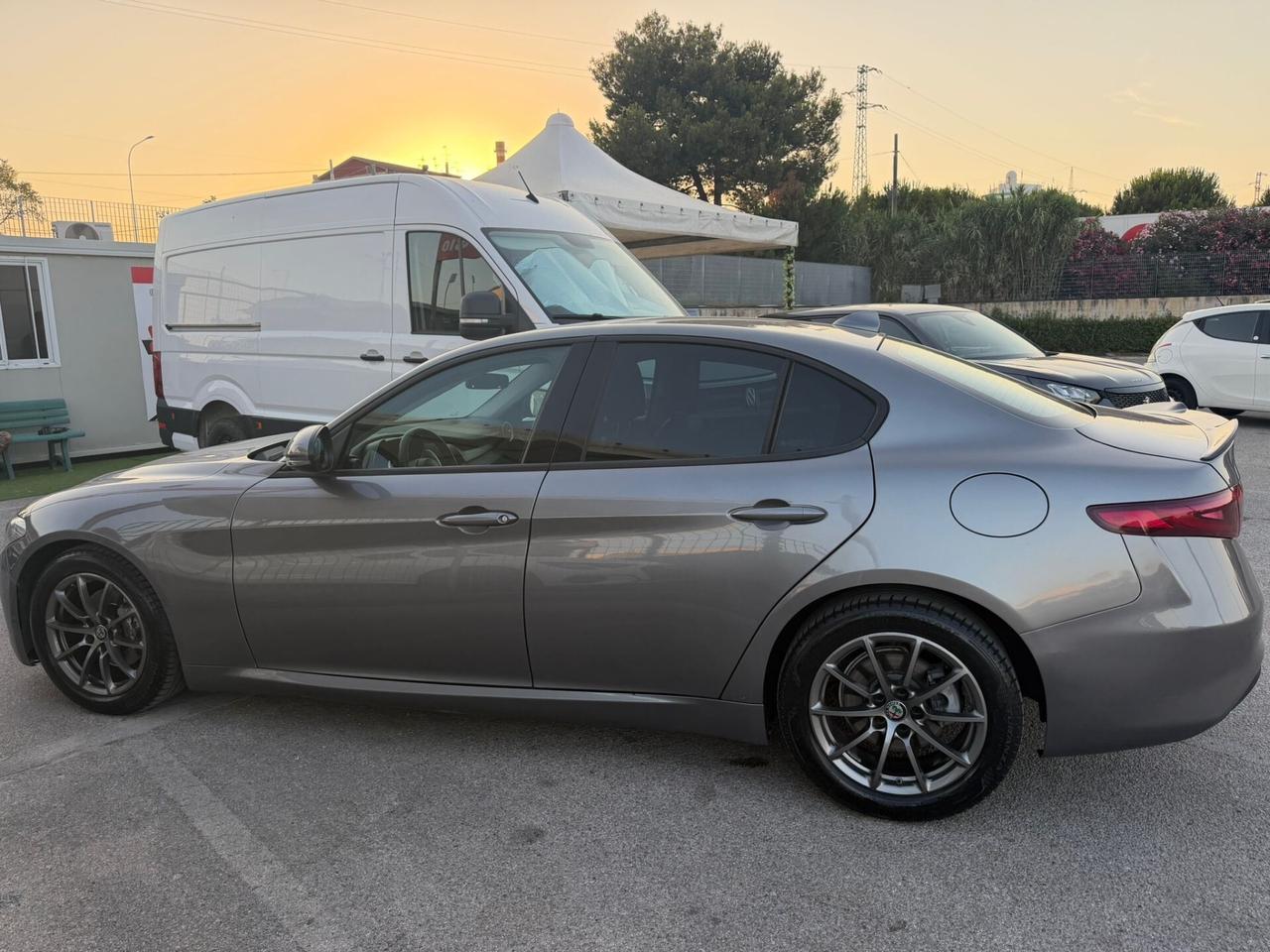 Alfa Romeo Giulia 2.2 180 CV AT8 Sport garanzia12