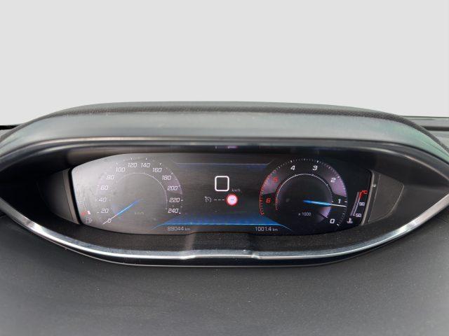 PEUGEOT 3008 3008 BlueHDi 130 S&S Active Pack