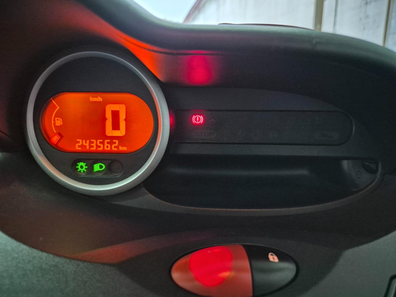 Renault Twingo 1.1 GPL OK 2034 DISTRIBUZ OK