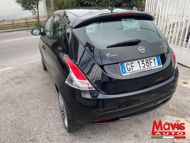 LANCIA Ypsilon 1.0 FireFly 5 porte S&S Hybrid Ecochic Gold