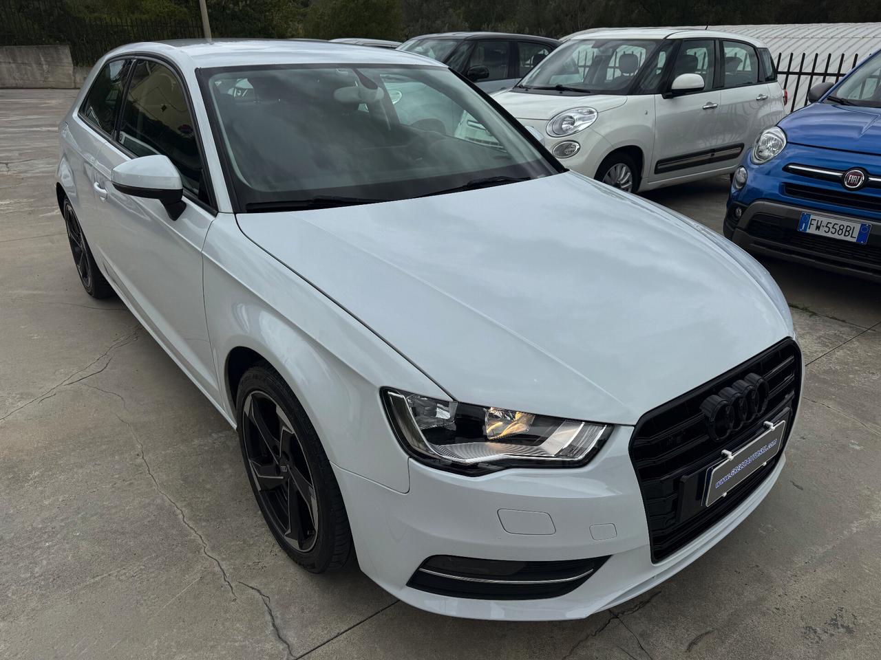 Audi A3 1.6 TDI 105cv AMBITON/2013