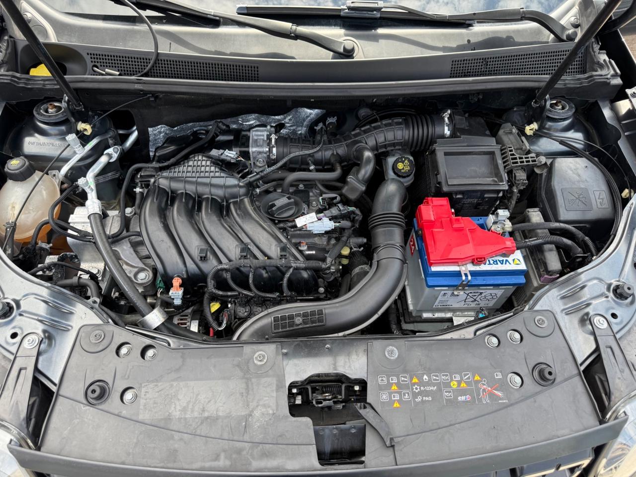 Dacia Duster 1.6 SCe GPL 4x2 Prestige