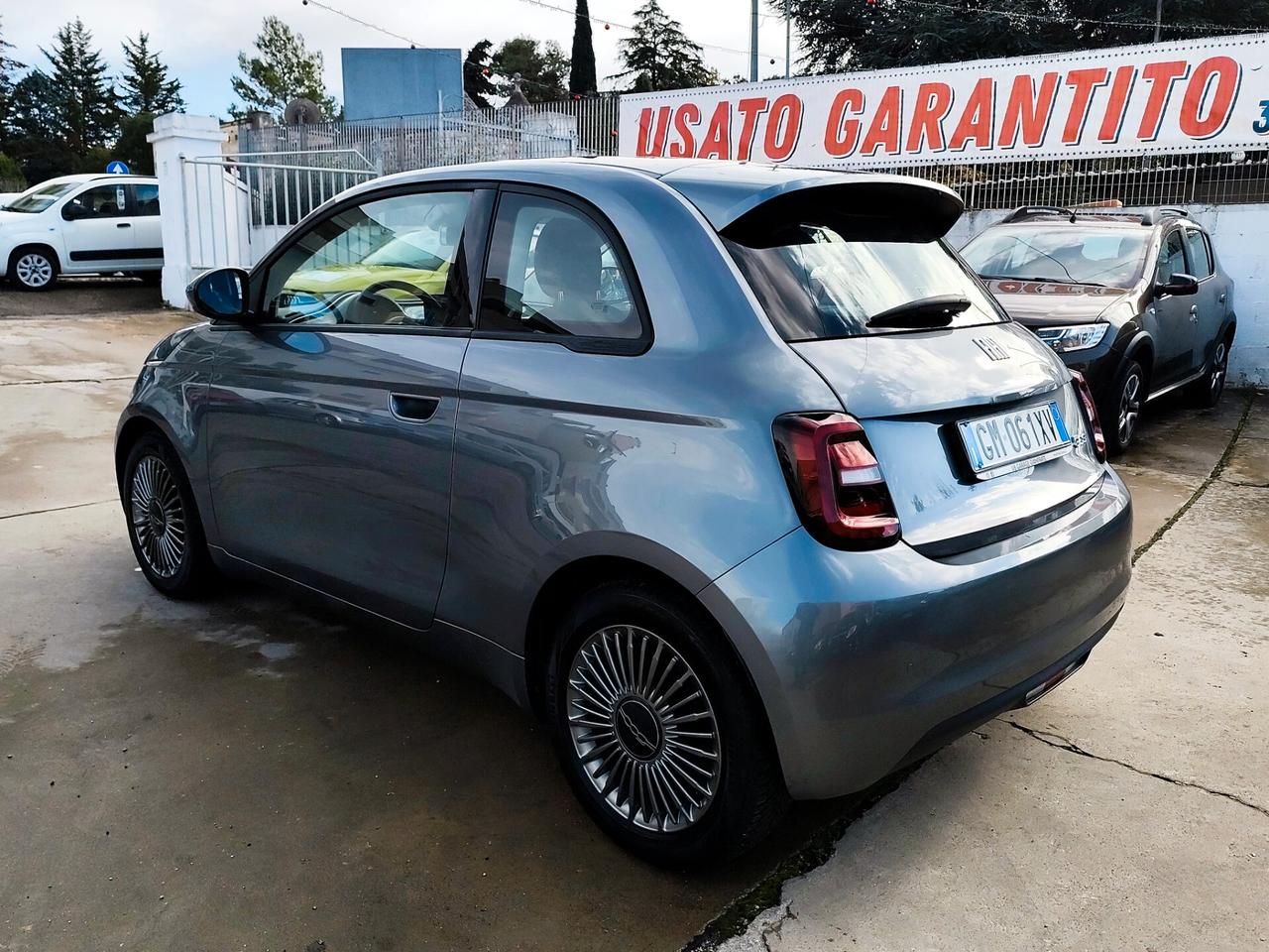 Fiat 500e 3+1