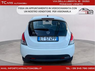 LANCIA YPSILON 0.9 BENZINA/METANO - NEOPATENTATI