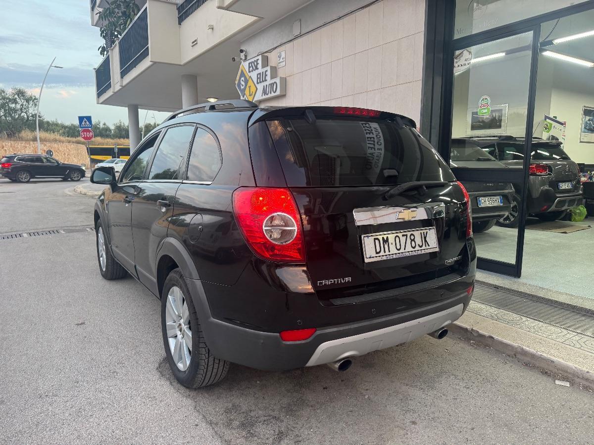 CHEVROLET - Captiva - 2.0 VCDi 16V Sport