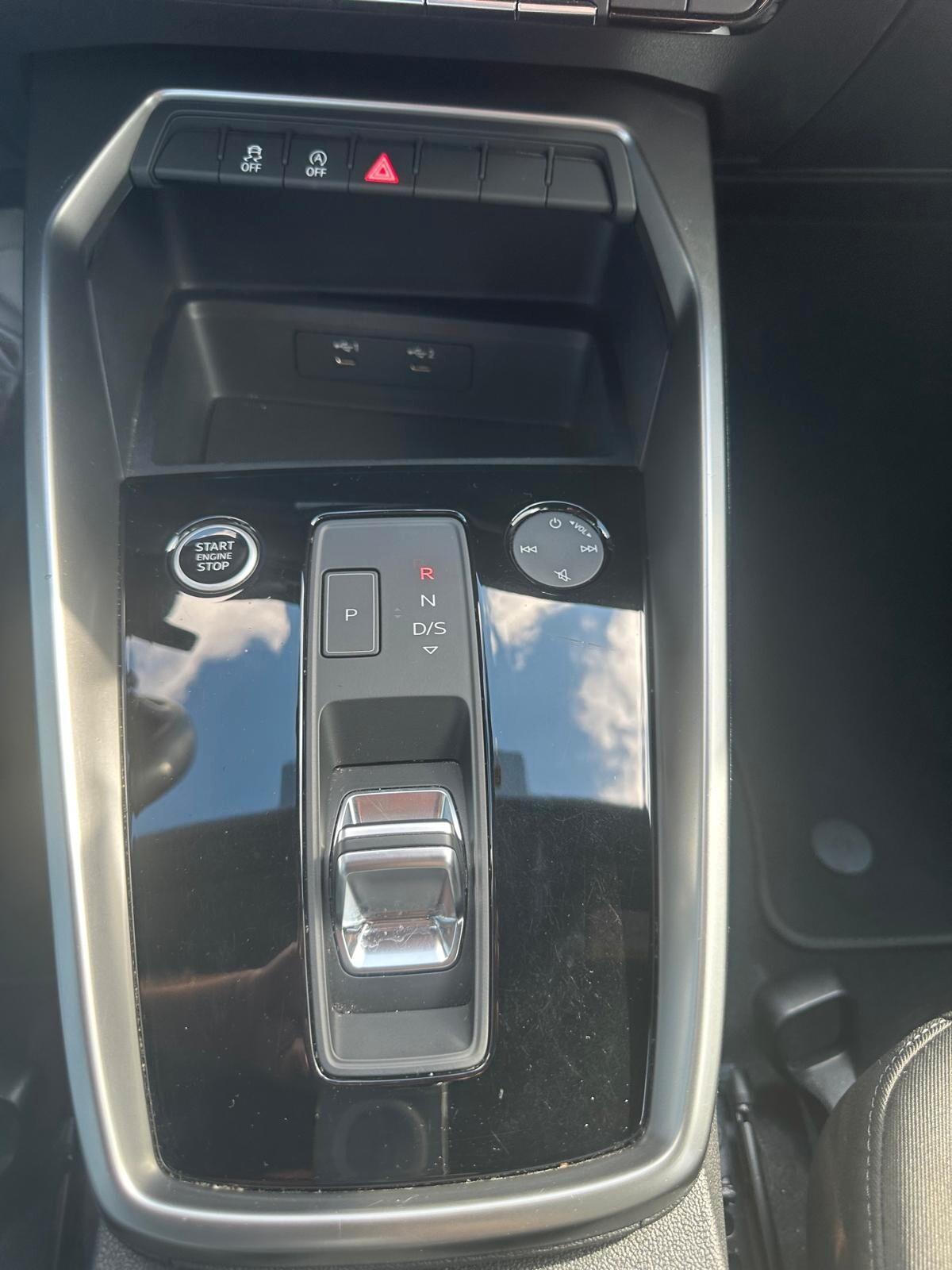 Audi A3 SPB 30 TDI Business Advanced