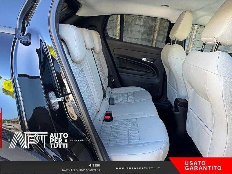FIAT 600 600 1.2 hybrid La Prima 110cv auto