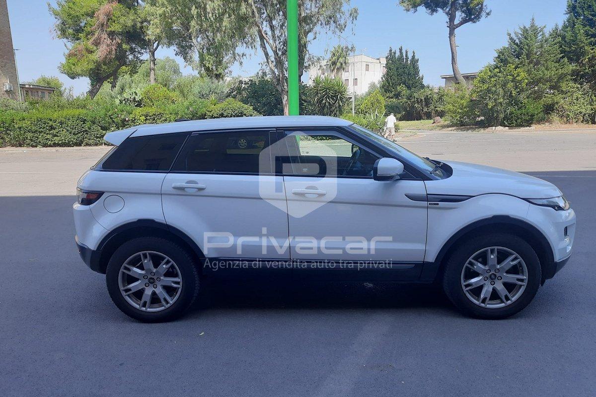 LAND ROVER Range Rover Evoque 2.2 TD4 5p. Pure