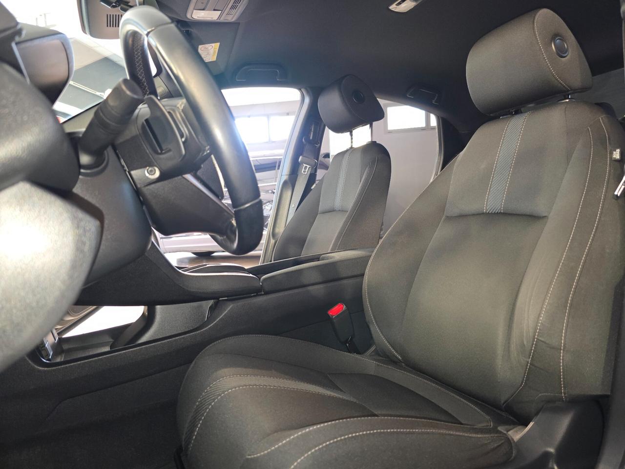 Honda Civic 1.6 5 porte aut. Elegance Navi
