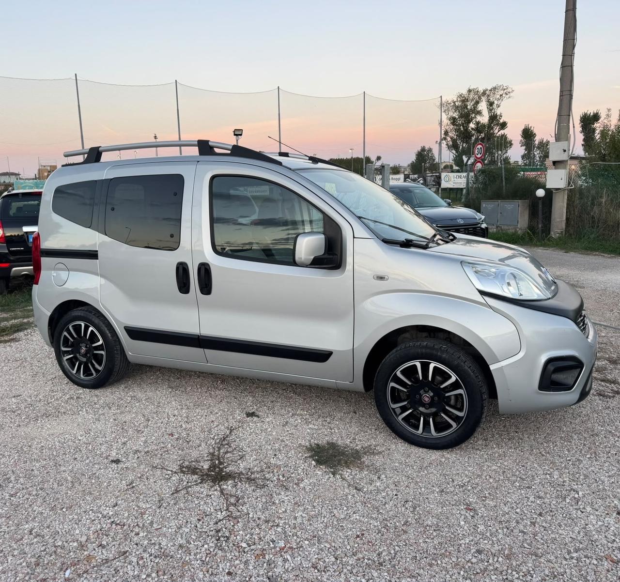 Fiat Qubo 1.4 8V 77 CV Lounge Natural Power