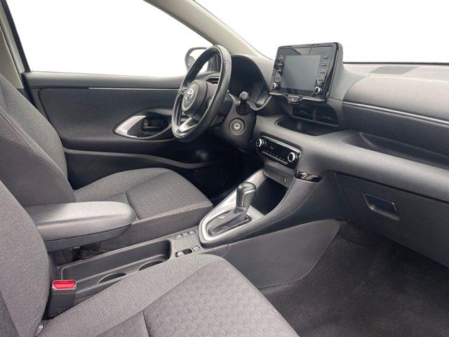 TOYOTA Yaris 1.5 Hybrid 5 porte Active